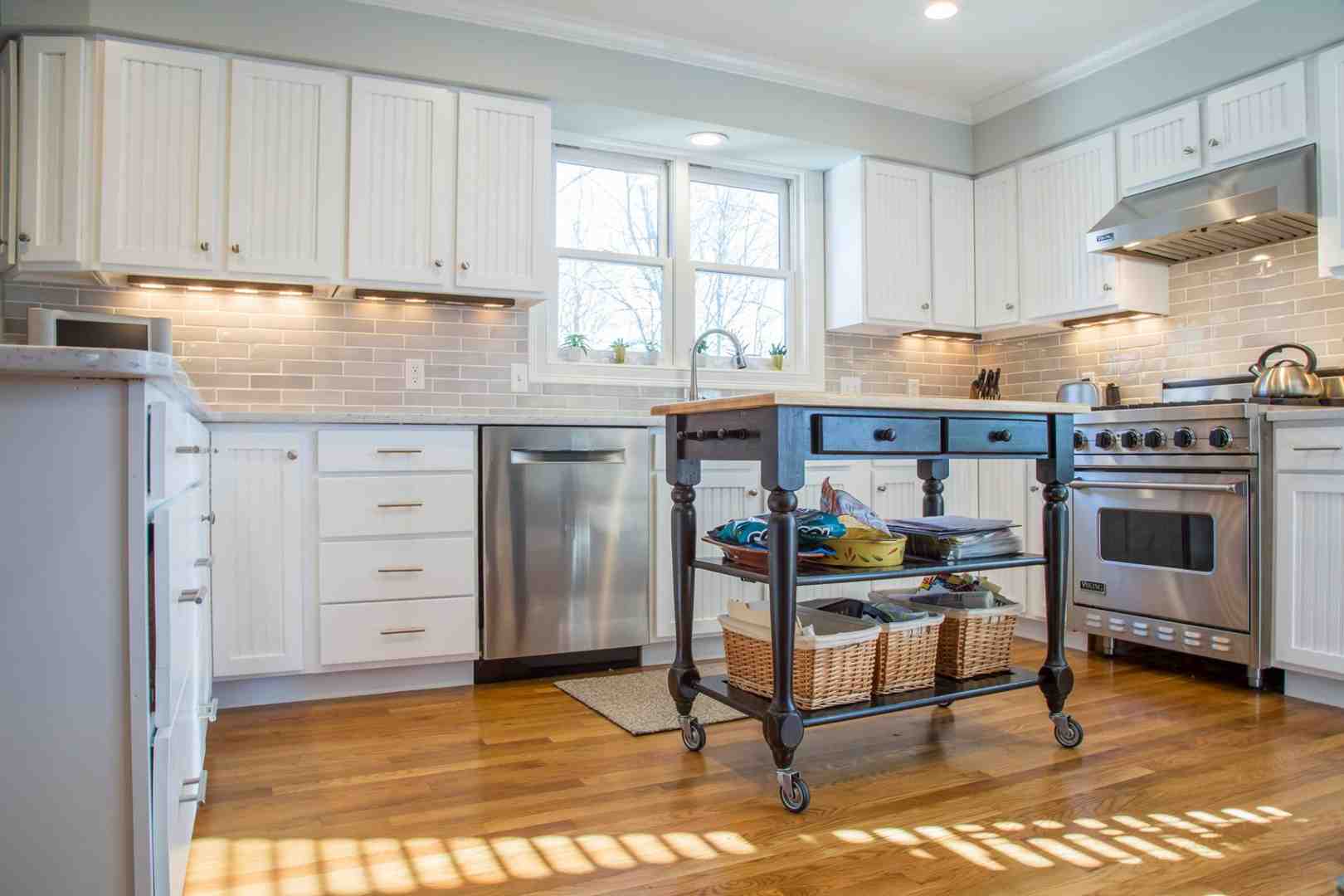 kitchen cabinets refinishing - kitchen cabinet stripping and refinishing